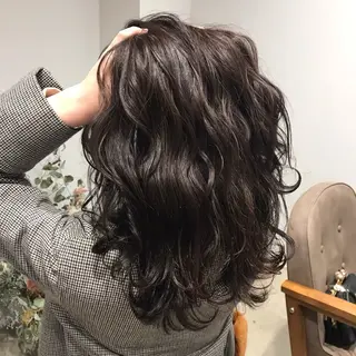 ロング カラー FLAP所属・堀本 紗由美のヘアスタイル