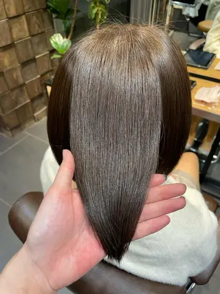 カラー 松木 花鈴のヘアスタイル