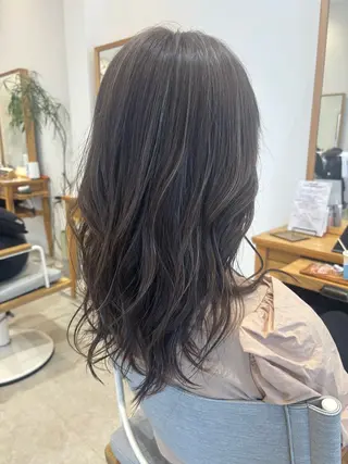 ロング カラー 大塚 隆太のヘアスタイル