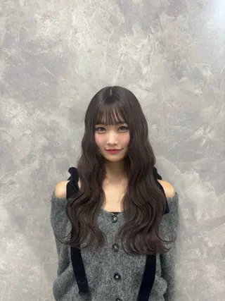 ロング Riko🐰💗／ モテ艶髪《本厚木》のヘアスタイル