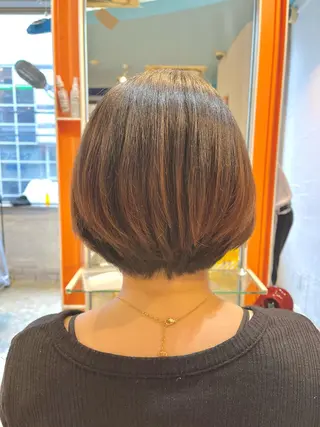 ショート うしだ かおるのヘアスタイル