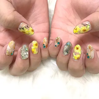 ネイル MADDY NAILS所属・MADDYNAILS ✴︎柏痛ネイルのネイルデザイン