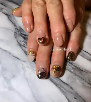 ネイル ﾈｲﾙﾙｰﾑﾘｯｶ 𝐦𝐚𝐲𝐮のネイルデザイン