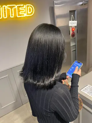 ミディアム カラー 韓国レイヤーカット /REIのヘアスタイル