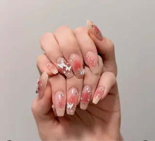 ネイル Lyna 池袋のネイルデザイン