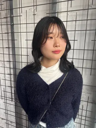 カラー AYANE 韓国ヘア /レイヤーカットのヘアスタイル