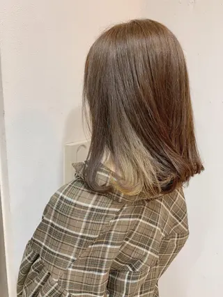 セミロング カラー 白髪ぼかしハイライト 柳川拓哉のヘアスタイル