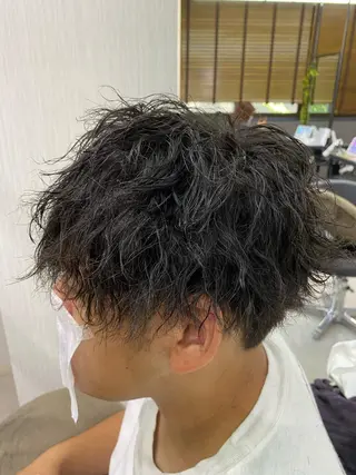 ショート カラー特化 横川　翔希のヘアスタイル