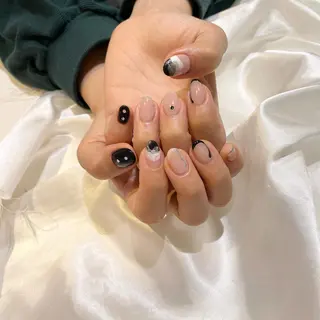 ネイル classic 新横浜所属・山田 暉のネイルデザイン