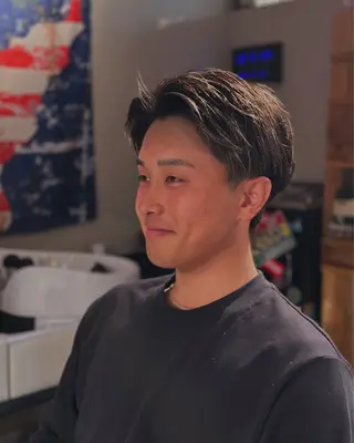 ミディアム SON＆MARLEY'S BAR BER所属・Yu gaのヘアスタイル