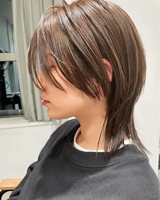 ミディアム カラー Loom.所属・村上雅人 ナチュラルモードのヘアスタイル