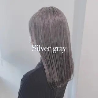 ミディアム カラー ヘアアレンジ 韓国レイヤー🕊️ 柔らかベージュ🧸のヘアスタイル