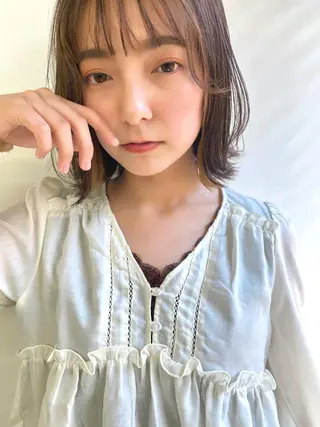 ミディアム カラー 透明感カラーブリーチ 🌼シゲモトアヤ🌼のヘアスタイル