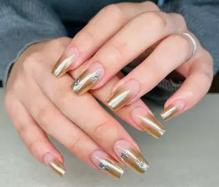 ネイル 𝐴𝑁𝑈𝐸 トラブル爪育成専門のネイルデザイン