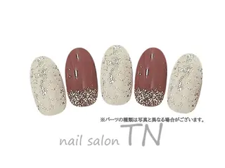 ネイル 中島 実穂のネイルデザイン