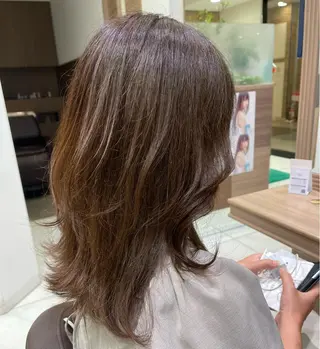 ミディアム カラー 艶カラー みゆう🎀のヘアスタイル