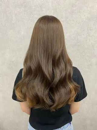 ロング 🩶西 雪乃/透明感 くすみカラー🫧のヘアスタイル