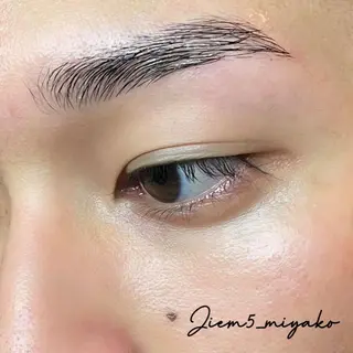 アイブロウ L.西心斎橋店【エルドット】所属・L. 🌺MIYAKO🌺のマツエク・マツパデザイン