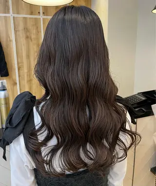 ロング コテ巻き風パーマ🫧 麻尋のヘアスタイル