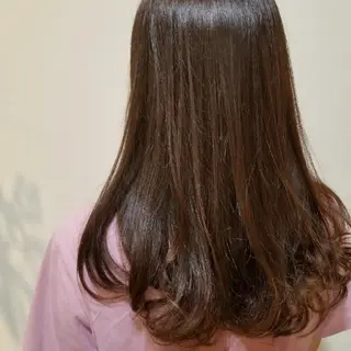 salowin渋谷kitaya park前所属・RIKA韓国ヘア/く びれヘア/上品カラーのヘアスタイル