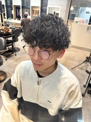 ショート パーマ メンズ Bleachi 大宮West所属・鈴木拓也 メンズカットのヘアスタイル