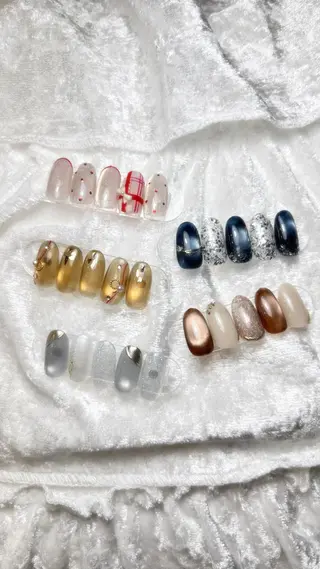 ネイル 福ネイル スタッフのネイルデザイン