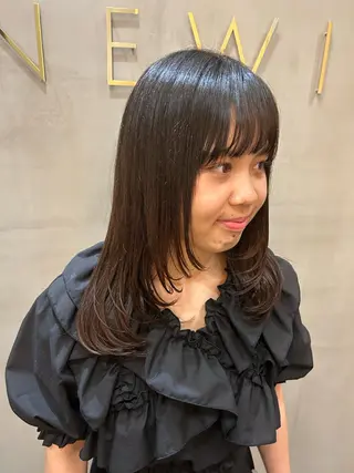 セミロング 韓国×髪質改善カラー 💎hinaのヘアスタイル