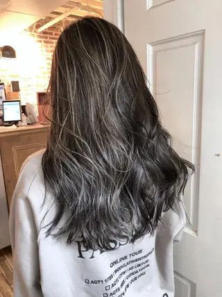 ロング カラー 【代表】高山 一真のヘアスタイル