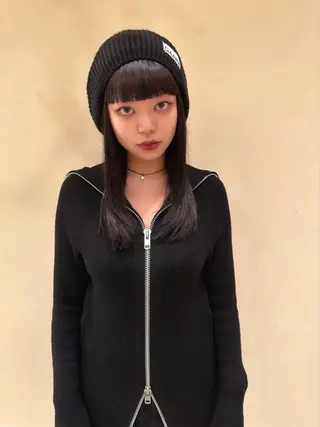 セミロング SALOWIN 梅田茶屋町店所属・梅田/ベージュカラー /ブリーチカラーのヘアスタイル