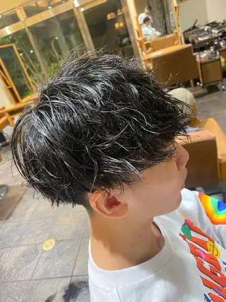 メンズ 小栗 昇大のヘアスタイル