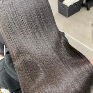 ミディアム カラー パーマ ヘアアレンジ メンズ キッズ ネイル マツエク・マツパ アイブロウ mona/ ストレートスタイル✨のヘアスタイル