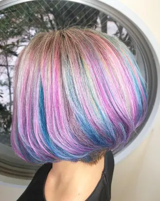 ショート カラー 上霜 菜月のヘアスタイル