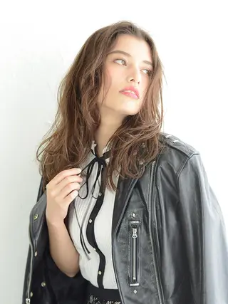 セミロング designer ITOのヘアスタイル