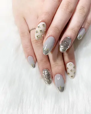 ネイル 渡邊 亜貴のネイルデザイン