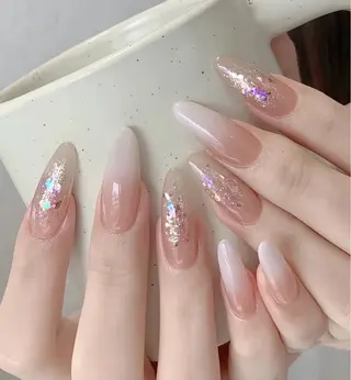 ネイル D-BEAUTY Nailsalonのネイルデザイン