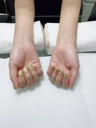 ネイル マックスケリー梅田店所属・佐橋 友美のネイルデザイン