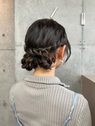ロング カコ/レイヤーカット ヘアアレンジのヘアスタイル