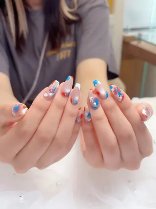 ネイル ✩.*˚ kanaのネイルデザイン