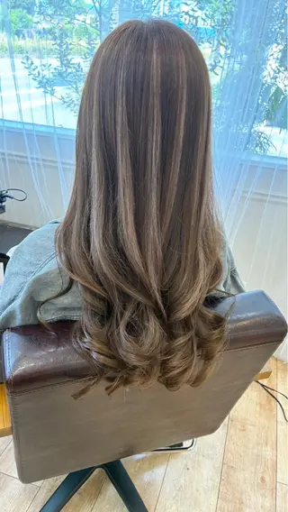 hair room Sherie所属・小池 麻美のヘアスタイル