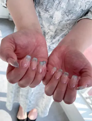 ネイル REGINA所属・REGINA 理沙のネイルデザイン