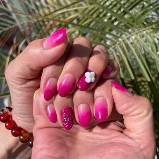 ネイル es nailのネイルデザイン