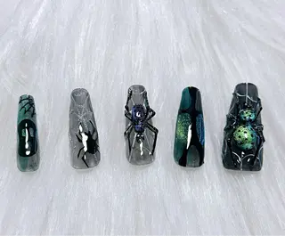 ネイル MIRA NAIL STUDIO所属・Mira Nail Studioのネイルデザイン