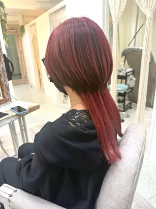ミディアム カラー あしかが ゆいとのヘアスタイル