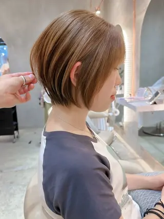 ショート カラー ボブ/ショート/ 縮毛矯正⚜️工藤昴のヘアスタイル