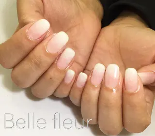ミディアム ネイル Belle fleurのネイルデザイン