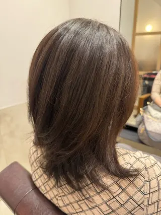 ミディアム カラー GO TODAY SHAiRE SALON原宿Stella店所属・GO TODAY シェアサロンのヘアスタイル