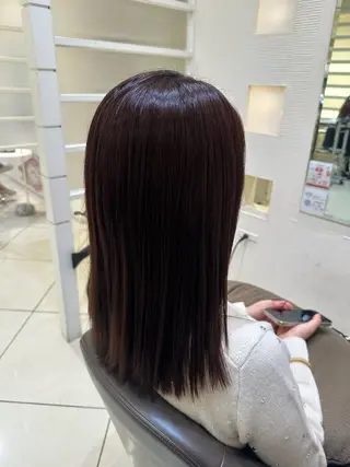 セミロング カラー ヘアアレンジ タイトボブ個性派カラ ーAKANEのヘアスタイル