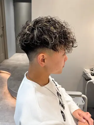 ショート パーマ メンズ warme所属・メンズパーマ メンズ特化ryoのヘアスタイル