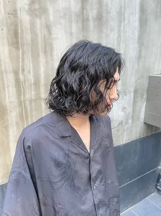 ミディアム パーマ メンズ ニュアンスパーマ/ メンズカット田島勇樹のヘアスタイル