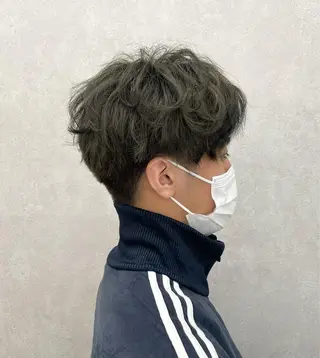ショート カラー メンズ いなみね はるきのヘアスタイル